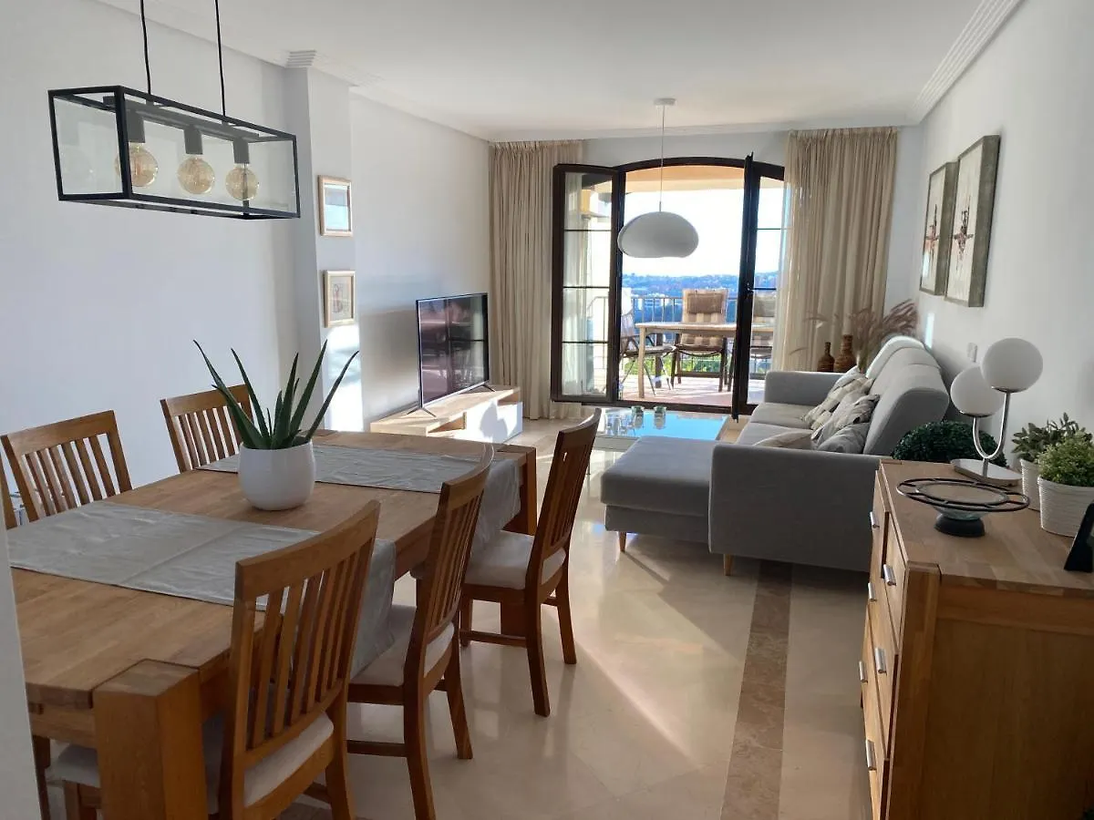 Huge Rooftop Solarium With See View - 3 Rooms Benahavis Spain