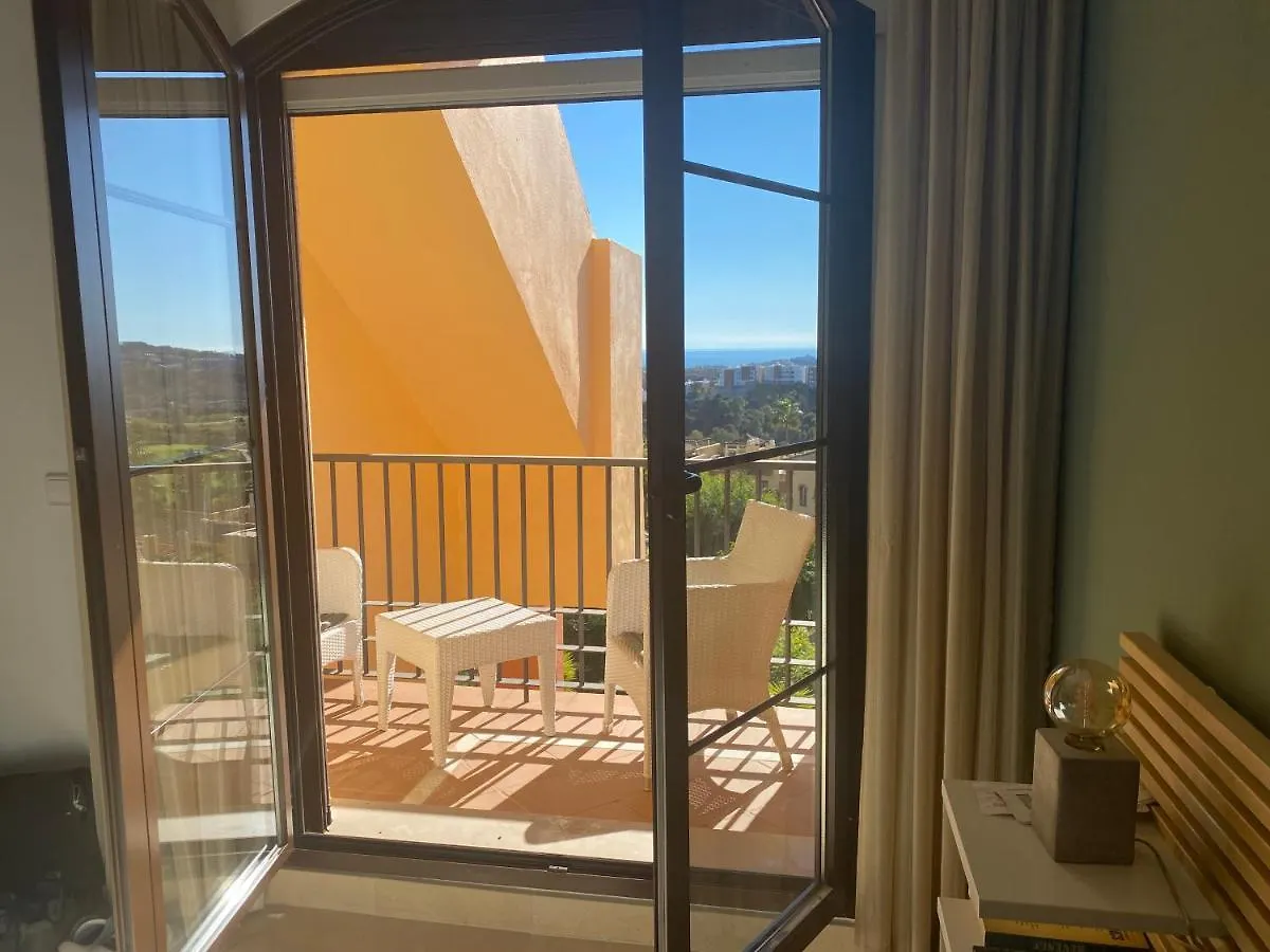 Huge Rooftop Solarium With See View - 3 Rooms Benahavis Apartment