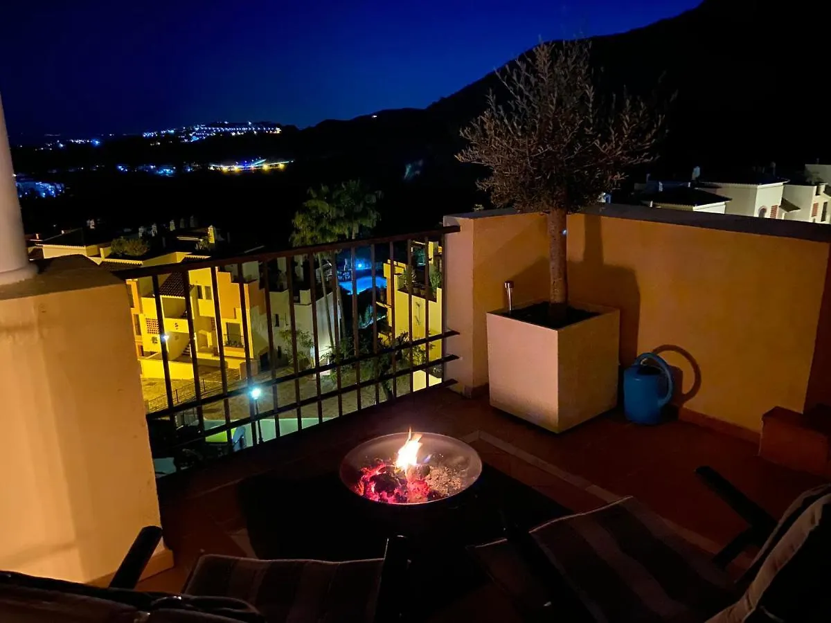 Huge Rooftop Solarium With See View - 3 Rooms Benahavis 0*,  Spain