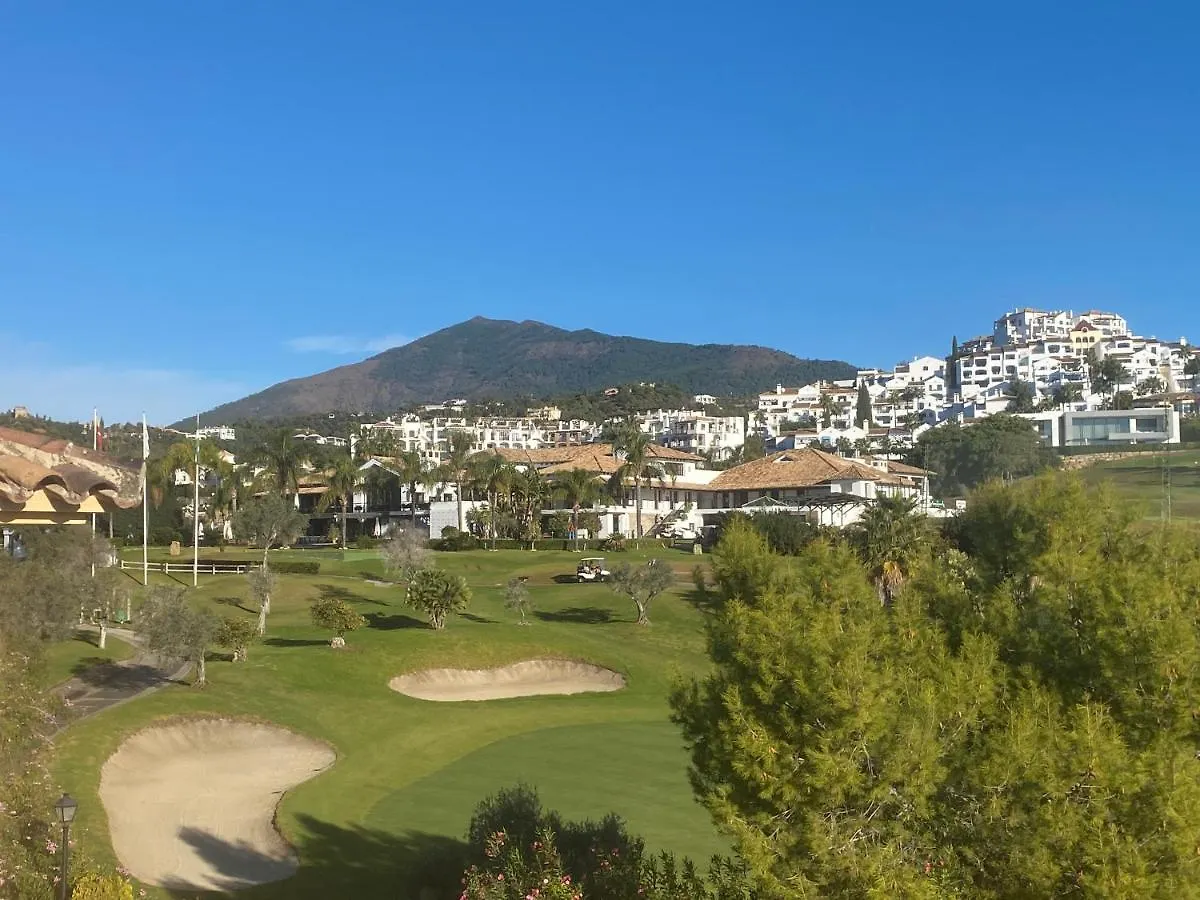 Huge Rooftop Solarium With See View - 3 Rooms Benahavis Spain