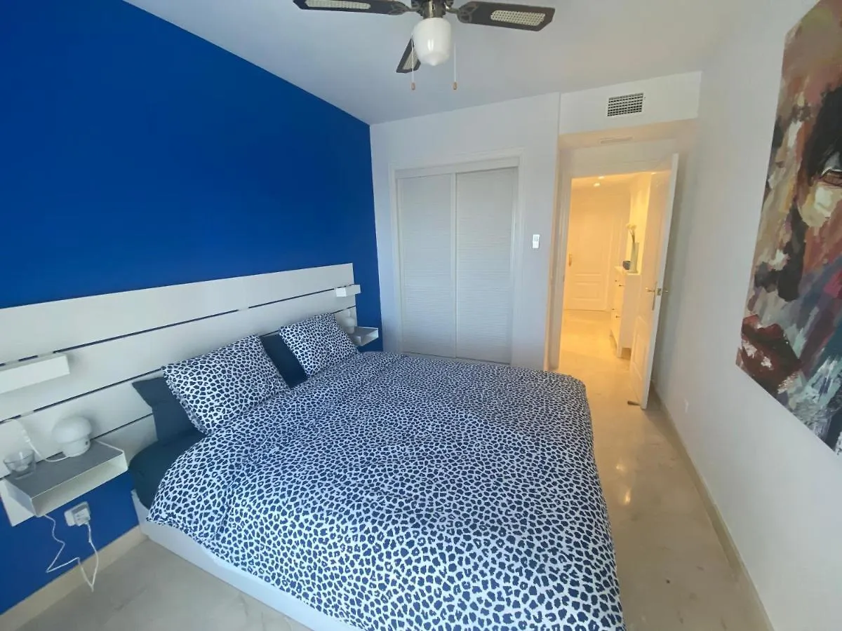 Huge Rooftop Solarium With See View - 3 Rooms Benahavis Apartment